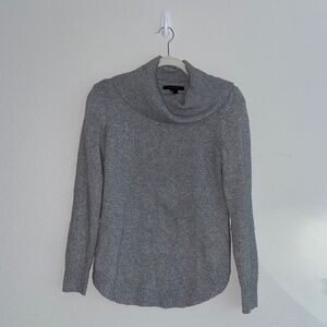 Tahari Grey Sweater